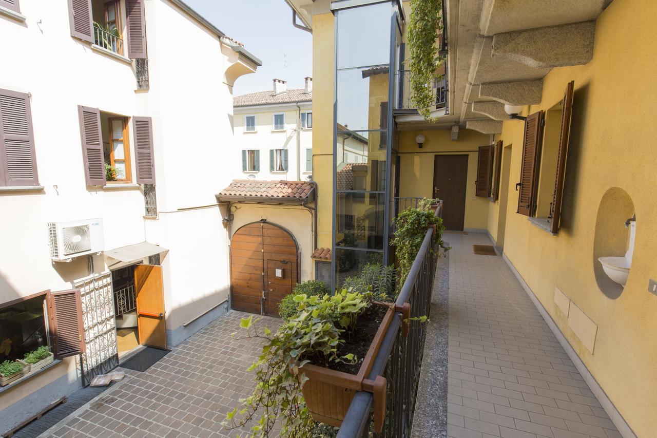 Antica Trattoria Dell'Uva Hotel Monza Exterior photo